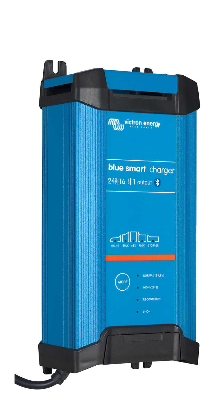 Blue Smart IP22 Charger 24/16 (1) AU/NZ
